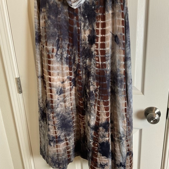 Coin 1804 Woman’s Tie-Dye Sleeveless Duster Vest Size 1X - Picture 9 of 13